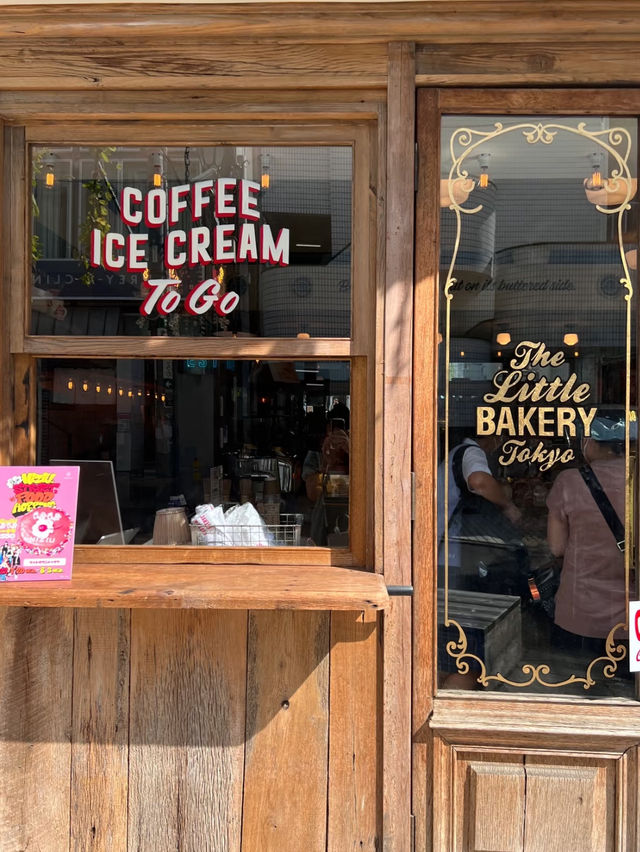 🥐 The Little BAKERY Tokyo – Retro-American Bakery in Harajuku