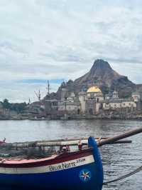 Amazing Tokyo DisneySea: Where Every Wave Tells a Story
