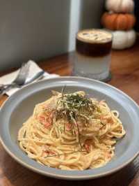 Spores in Tuen Mun, Hong Kong, is a cozy all-day breakfast café