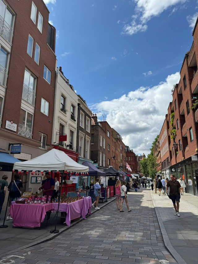 英國景點巡禮 柯芬園 中國城 Apple market