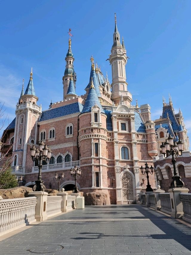 A Castle Straight Out of Dreams