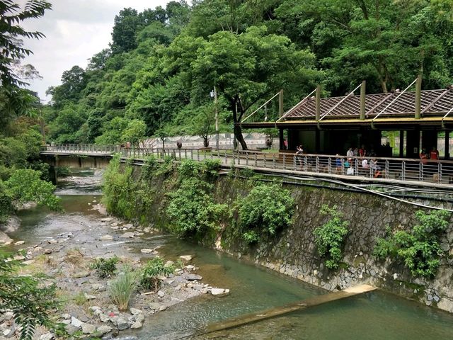 七月凉山没有夜晚的車馬嘶鳴和喧嚷#涼山休憩區-屏東縣瑪家鄉