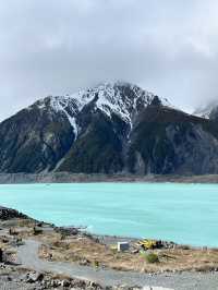 《冰河盡頭的靜謐藍：Tasman Glacier Track》 ❄️🏞