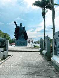 Taman Sahabat Kuching: Peaceful Park with Culture and Charm 
