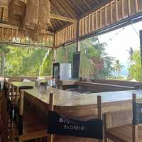 길리 힐링 카페 Coffee & Thyme Gili Trawangan