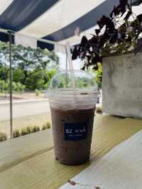 82 คาเฟ่.