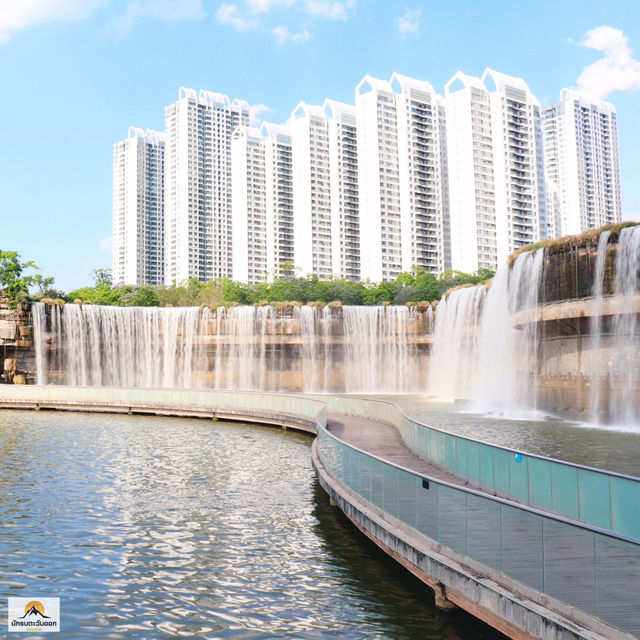 Kunming Waterfall Park
