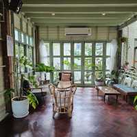 Neighbour café คาเฟ่มูดดี สไตล์โฮมมี่