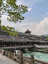 “Dujiangyan มรดกโลกโบราณ สวยอลังกลางธรรมชาติ”