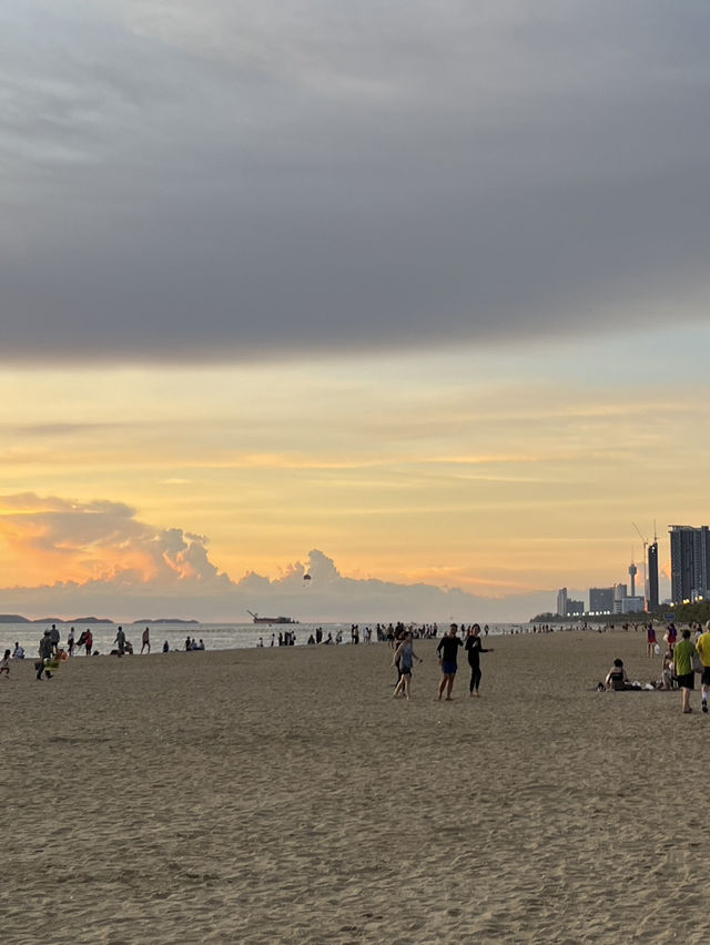 Pattaya Perfect Day 2: Temples, Toys & Thai Hot Pot! 🌅🛍️🍲