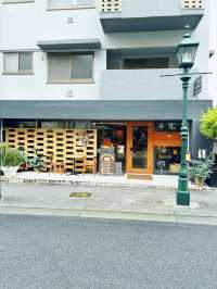 北野の坂の途中で香ばしい香りに誘われて🥐✨