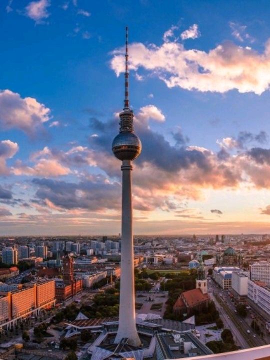 Sunny Berlin Magic🌞 Germany 🕊️