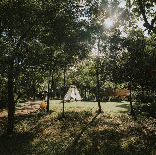 Hintok River Camp at Hellfire Pass 