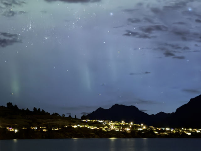 【南半球の奇跡】クイーンズタウンで見るオーロラ✨