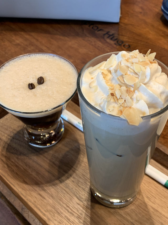 상하이의 압도적인 규모의 스타벅스에서 바, 로스터리등 특별함을 경험하세요 상하이의 압도적인 규모의 스타벅스에서 바, 로스터리등 특별함을 경험하세요