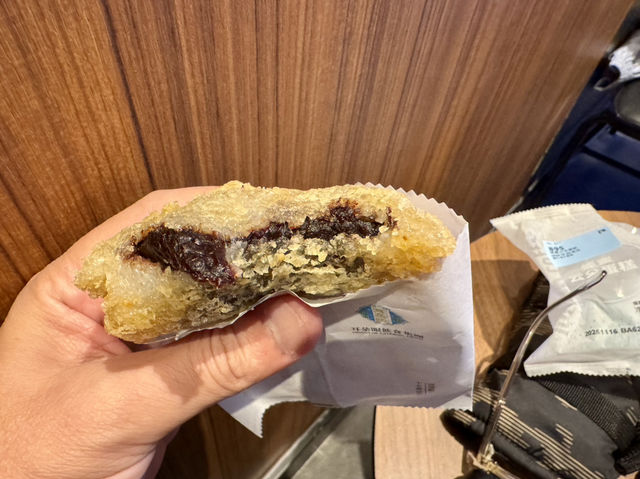 🍡 Er Duo Yan Fried Cake Shop 耳朵眼炸糕 — A Must-Try Tianjin Classic With True Old-School Flavour