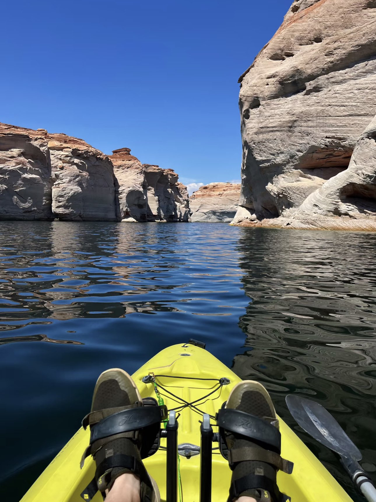 Lake Powell | Who knew kayaking into Antelope Canyon would be THIS tiring?🌚