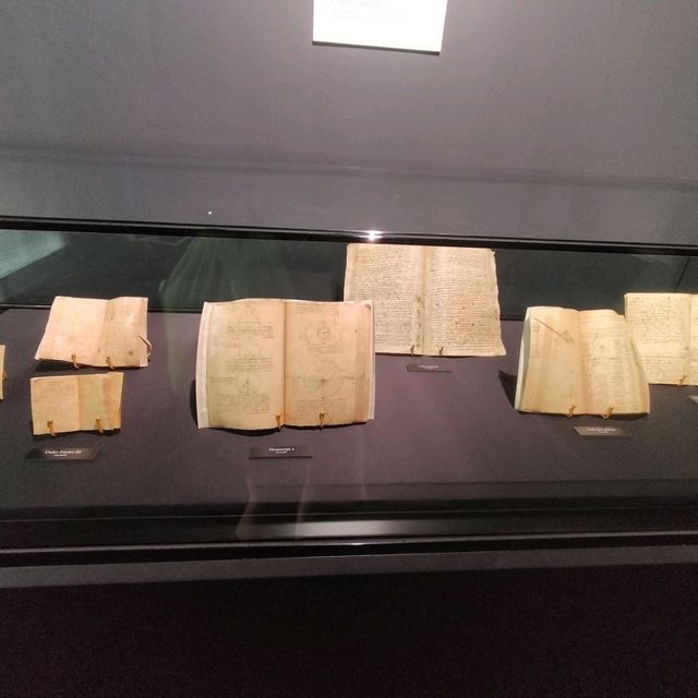 🖼️At The Museum - Part 1🖼️