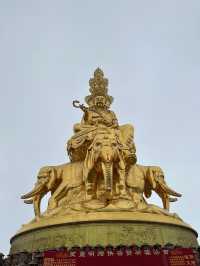 Emei Mountain - Elephants and Bodhisattvas abound on Ermei Shan.