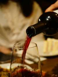 London | Have the brilliant tapas with friends on Friday night 