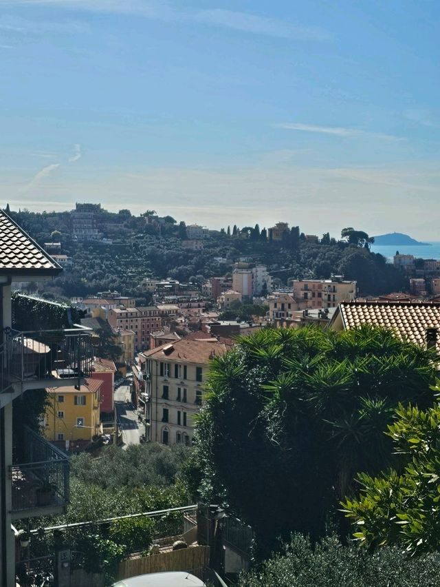 LERICI ; picture postcard !