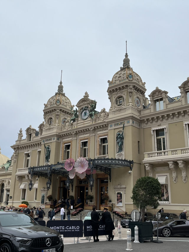 Spring paradise!! Monaco Casino Square