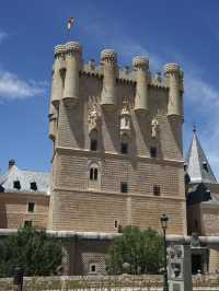 One day trip in Segovia with brilliant food and tourist attractions 