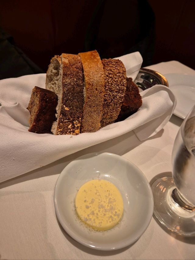 🇺🇲뉴욕 미드타운에는 Gallaghers Steakhouse가 있다🇺🇲