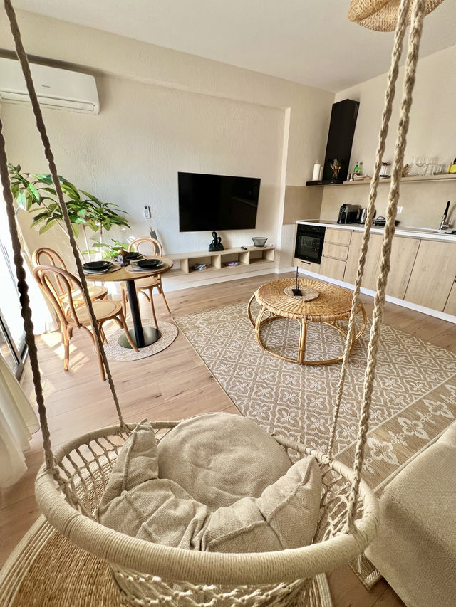 알바니아 티라나 감성 숙소 Boho Central Apartment