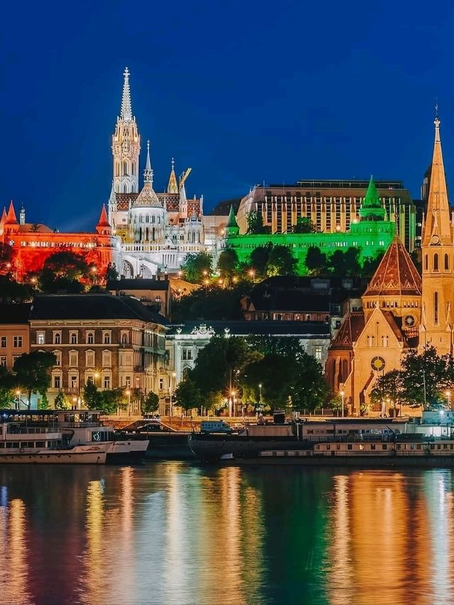 🌉👑 “Bridges, Baths & Baroque Dreams: A Royal Day in Budapest” 🇭🇺