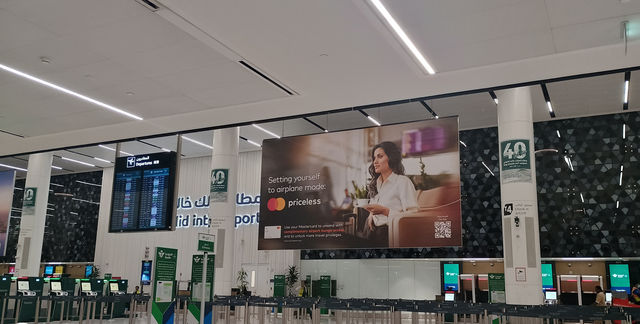 24 hours in Riyadh Airport