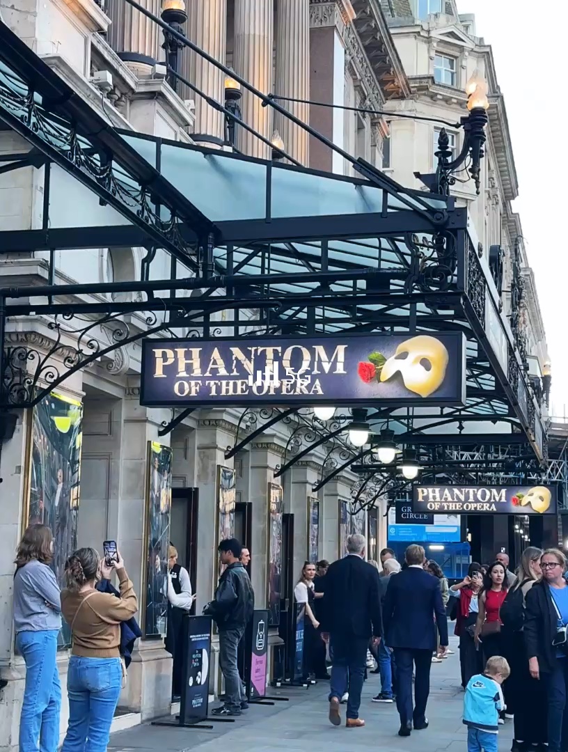 Stepping Into Phantom: A West End Night Out 🎭✨