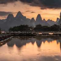 20 Yuan Note Scenery