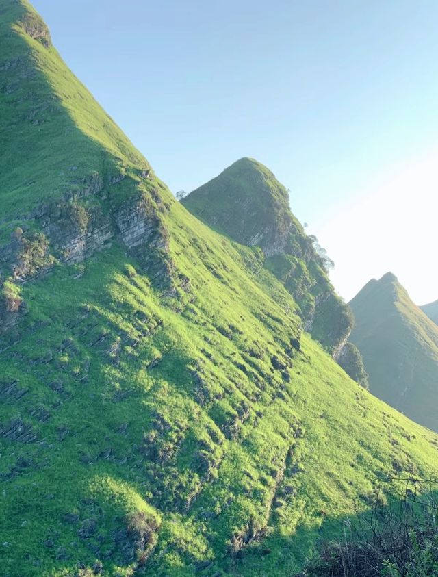 廣西法羅群島|天等劍龍山真的陡～