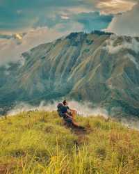 Unveiling the Majestic Anak Dara Hill: A Hidden Gem in Lombok!