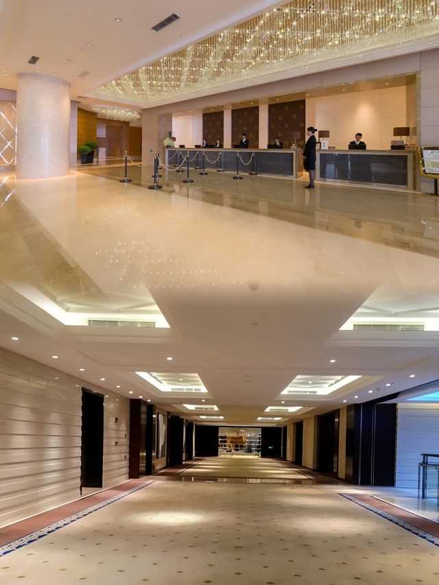 上海中航虹橋機場泊悅酒店-賓至如歸