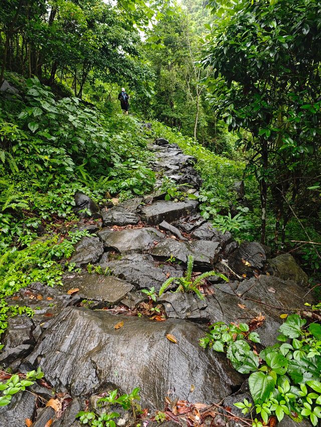 徒步戶外～～這隱藏在深山裡的小山村真的是絕了