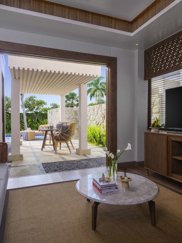 🌴🏖️ Lombok's Luxe Life at Pullman Mandalika 🌅✨