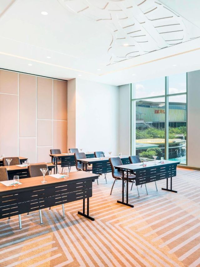 🌟 Serene Stays at Le Meridien Putrajaya 🏨✨