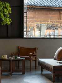 🏔️ Lijiang's Luxe Retreat: A Room with Three Views 🏞️
