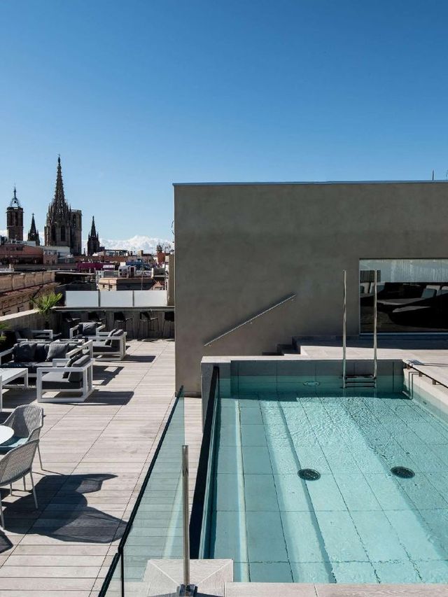 🌟 Barcelona's Best: Boutique Bliss at Catalonia Magdalenes 🌟
