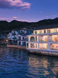 🌅 Dali Delights: Lakeside Luxury & Cultural Charm 🏞️