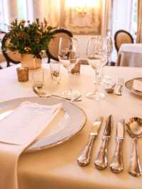 🍇🏨 Charlottesville's Finest: Albemarle Estate Unveiled 🌟