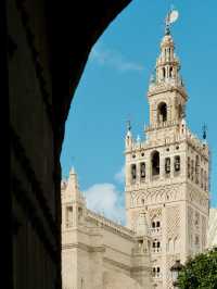 Gothic Grandeur: A Visit to Seville Cathedral
