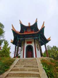 戲馬台。