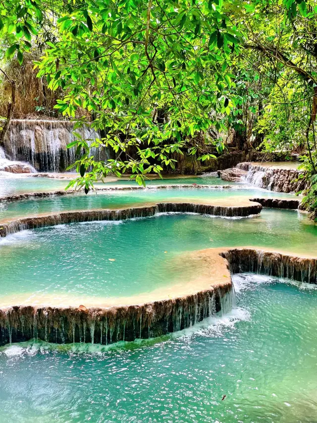 ทริปลาว 6 วันสุดคุ้ม พลาดไม่ได้