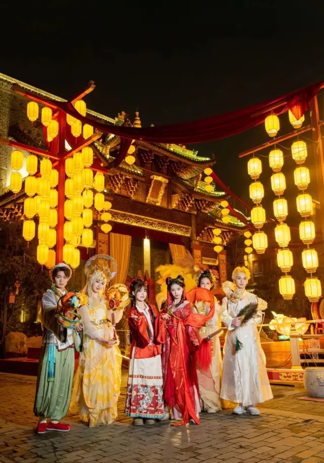 Bustling, ceremonial, and family-friendly