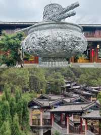 鶴慶已回，真不建議去。