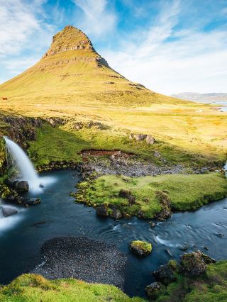 Iceland Adventure with Friends｜7-Day In-Depth Travel Guide