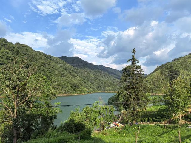 黃山小眾湖景美到喊